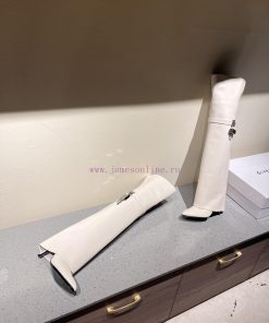 GIVENCHY New Metal Buckle Boots From GivenchyThe Pants And Boots That Are Popular In The Fashio mxmt0f4c