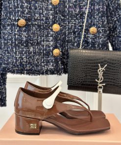 MIU MIU 25S Early Spring New ProductStray Heeled Sandals With Tight Heels For Fashion ShowsEasy wbmxcj7m