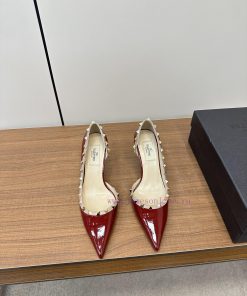 2025 Early Spring Valentino VT New Fashionable Side Hollow Rivet Single ShoeUnparalleled Qualit zpqaxqtn