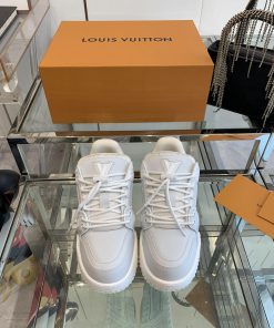 Louis Vuitton Catwalk Model Fatty Trainer The Year Of The Loong Exclusive Bread Shoes For Lover xa9eeww5