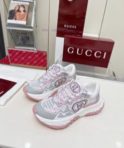 Gucci's Trendy Shoes Have A Big Wave With Top Tier Heavy Hits In 20204. The Beautiful Lines And nuaf0fg9