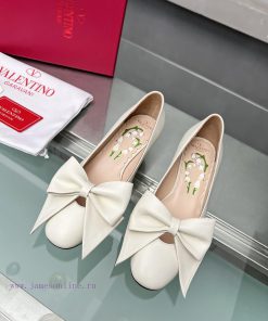 Top Of The Line - Valentino's New Michelin Series Starts With Elegant Lambskin Uppers Paired Wi l5aq5xmi