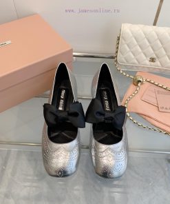 MIU MIU SS25 Early Spring Fashion Show New Coarse Heel Round Toe Mary Jane Bow Elastic Band Sin k0gb43u1