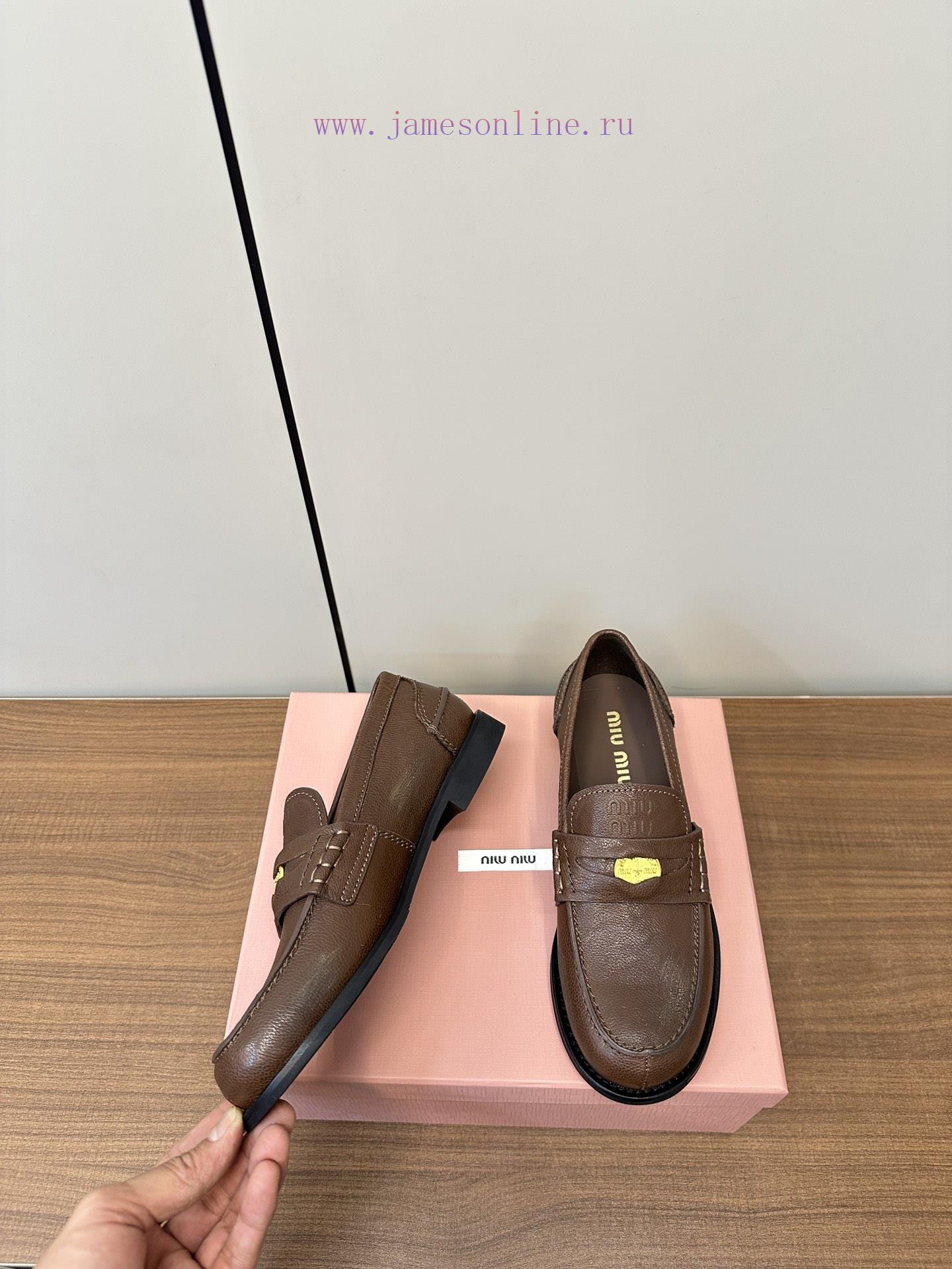 MiuMiu Miu Miu 2025 Early Spring New Gold Coin Buckle LoafersMiu Miu This Is A Small Leather Sh 3sdgnu11 - Image 5