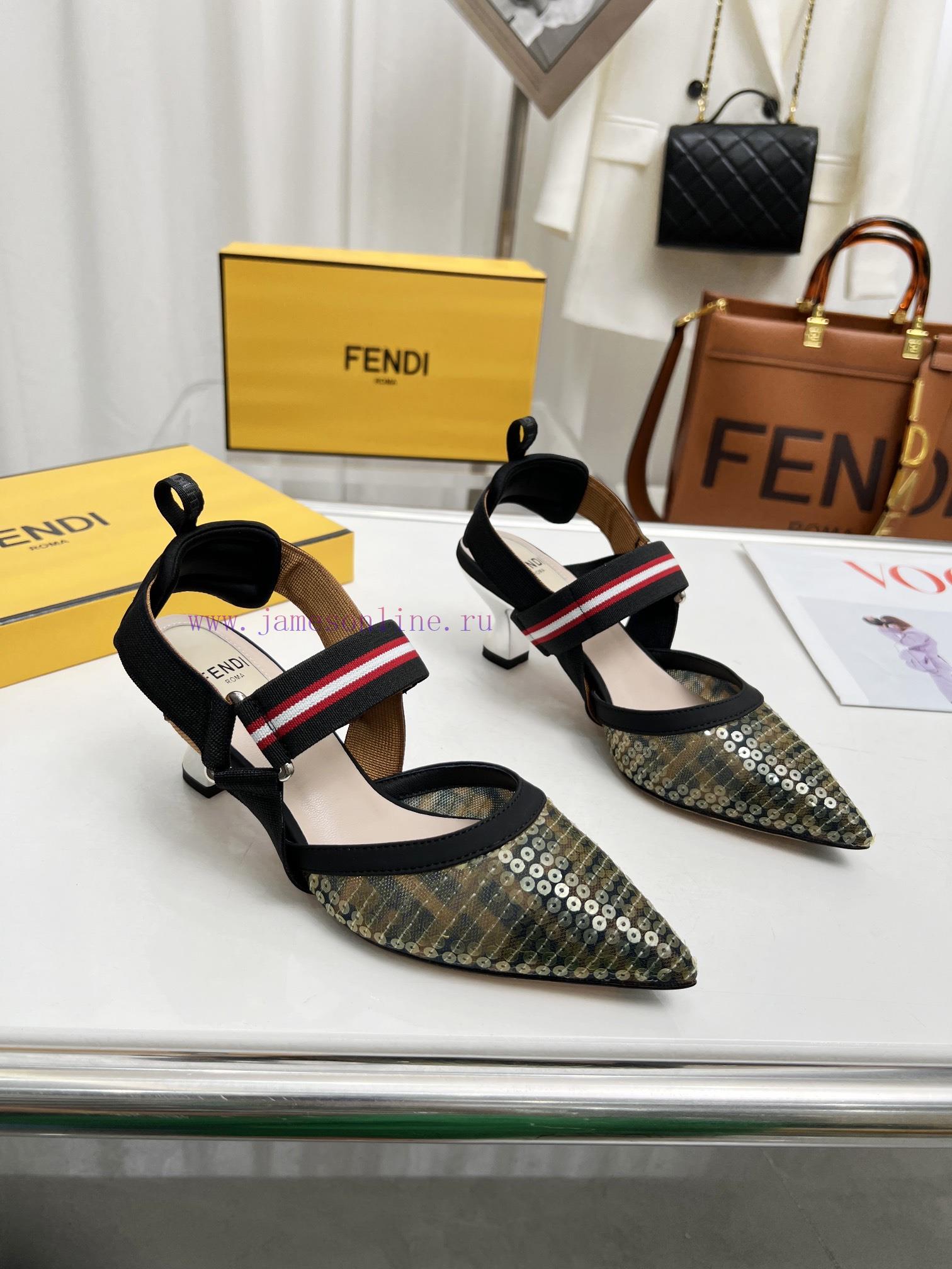 Fendi's New Model Is HereThe Colibr ì Open Heel Shoes Feature A Pointed Design And An Elastic S 42s7m07d - Image 7