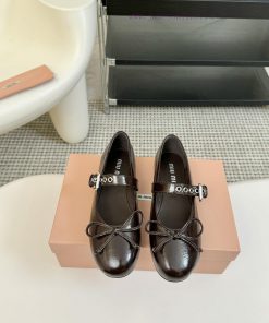 Miu Miu's New Belt Buckle For The 2025 Spring/Summer Fashion Week The Mary Jane Ballet Loafers nuq88oxx