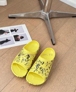 BALENCIAGE Balenciaga SlippersBelieve Me It Must Be A Pair Of Beach Slippers That Can Keep You xyzynd9p