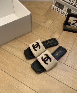 Chanel | Chanel 25C Early Spring Knitted Double CSquare Headed Flat Bottomed SlippersA Well Dre 726eetc3