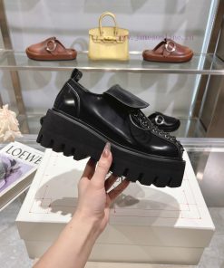 ALEXANDER MCQUEEN Alexander McQueen 2025 Latest Flexion Series Retro Casual Thick Bottom Strap 4v18s085