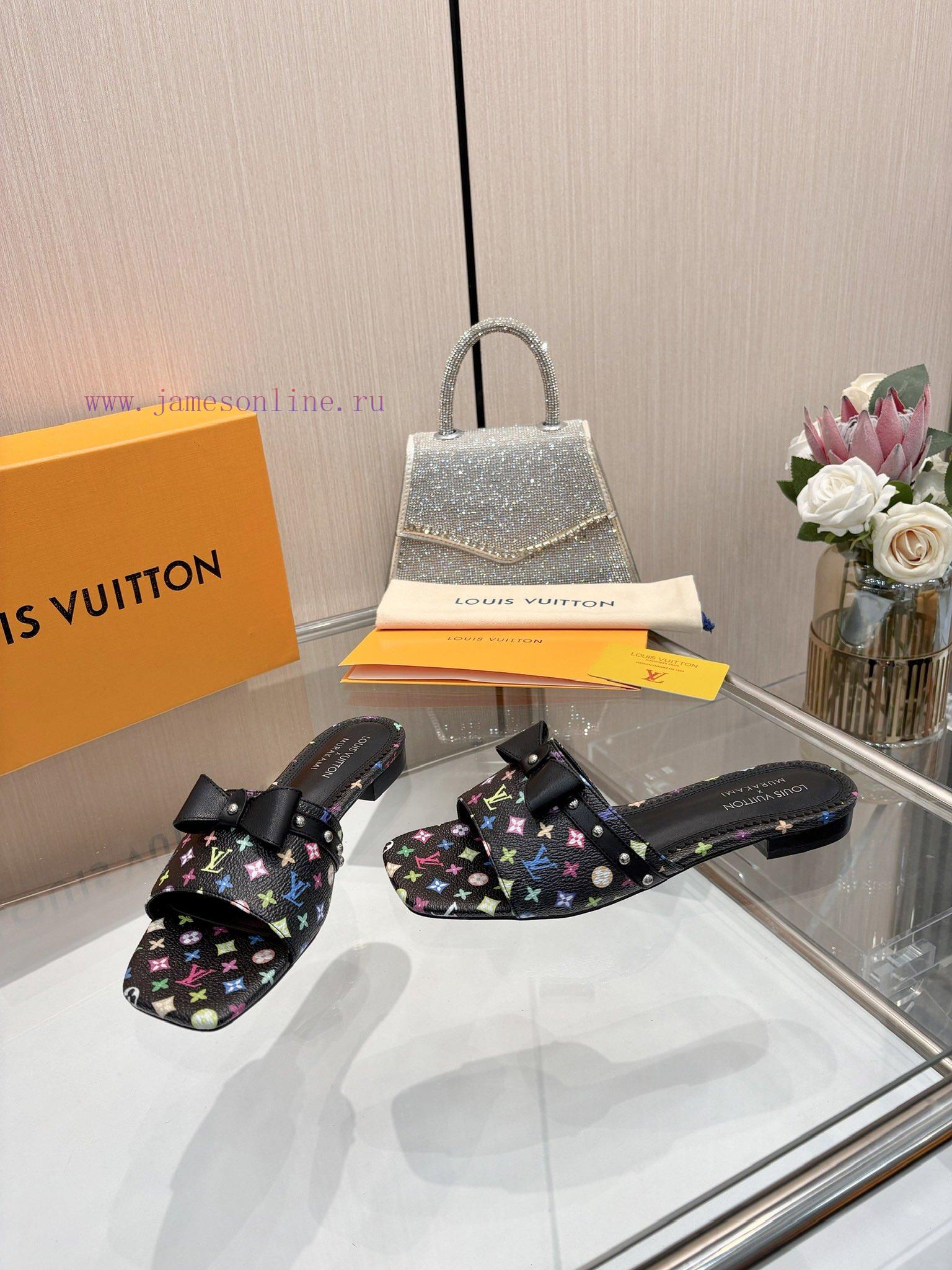 Purchasing Grade Louis Vuitton 2025 Official Website Early Spring Collection Perfect Last Shape sovjwidr