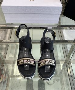 Dior 25ss Spring/Summer New IVIETA DWAY Flat Flat One Word Slippers SandalsOriginal Development 60psjogv