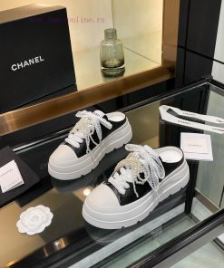 Chanel 25s Panda Color Blocked Casual Shoes Internet Celebrity Same Style Latest Fashion Show M 9yzjfj4c