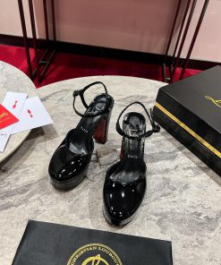 Dashuitai Sandals 🦋 ꫛꫀw.︎ ️Maison Christian Louboutin's Lou Pump Takes A Step Closer To Refinem fb1siy7w