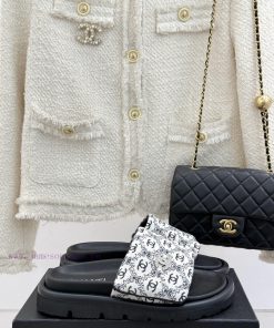Chanel | Chanel 25p Spring/Summer New ProductsDouble C Printed Velcro Thick Bottom Bread Lazy S xvdrhrdx