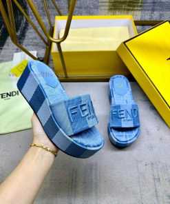 FENDI's Latest Popular Broadband Thick Soled Slippers Striped Canvas Material+FF Jacquard Canva 4sbbdiqr