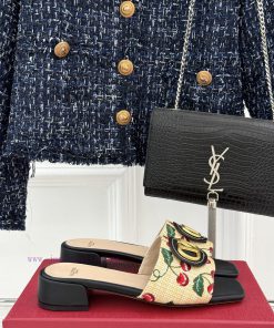Valentino | Valentino 25s Spring/SummerNew V-button Cherry Series SlippersA Pair Of Beautiful S d1bh41s5