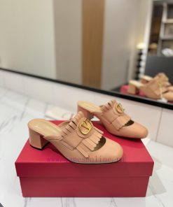 Valentino 2025 Early Spring Fashion Show New Edition - Tassel Single Shoes And Slippers Origina 3ojnshlx