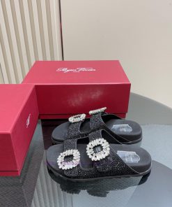 Full Diamond 350Roger Vivier | RV Double Diamond Button SlippersA Pair Of Easy To Wear Slippers 8iw1l0fw