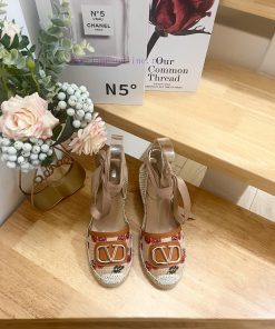 Valentino Garavani/Valentino Cherry Pattern Jacquard Lafite Grass Mill New Slope Heel Fisherman ka3nxo9m
