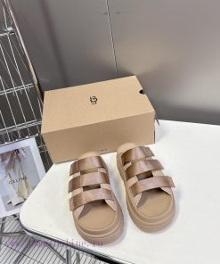 UGG Gucci's Latest Spring And Summer Sponge Cake Thick Soled SlippersA Shoe That Won't Bump Int 737m6ccf
