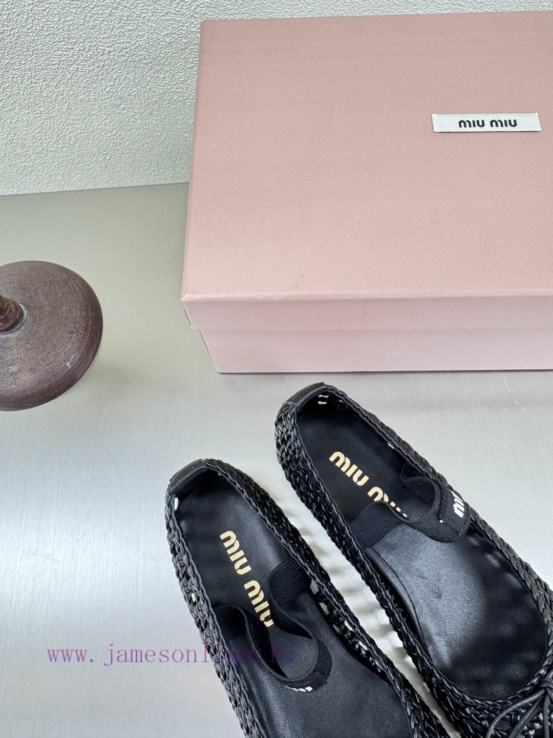 Miu'miu Hand Woven Mary Jane Flat Sole ShoesBlack Woven PatternFlat Bottomed DesignSeries Miu'm aqmjrds6 - Image 3