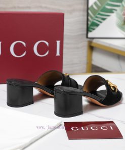 The MostGUCCi2025 Latest D-shaped Chain Buckle Slippers SeriesOriginal Version One-on-oneThe Ti 7t5c3fv4