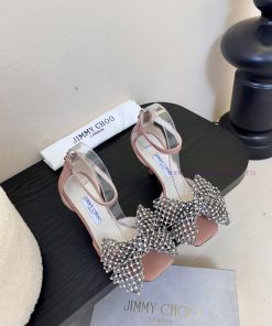 Jimmy Choo 2025 Spring/Summer CollectionSurprised Reunion Elegant EncounterThe Beauty Of Collis q2gm66rz