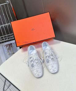 Hermes' Latest Single Shoe Cabinet For Spring And Summer Is Extremely Difficult To Match With A 8sqk6i4d