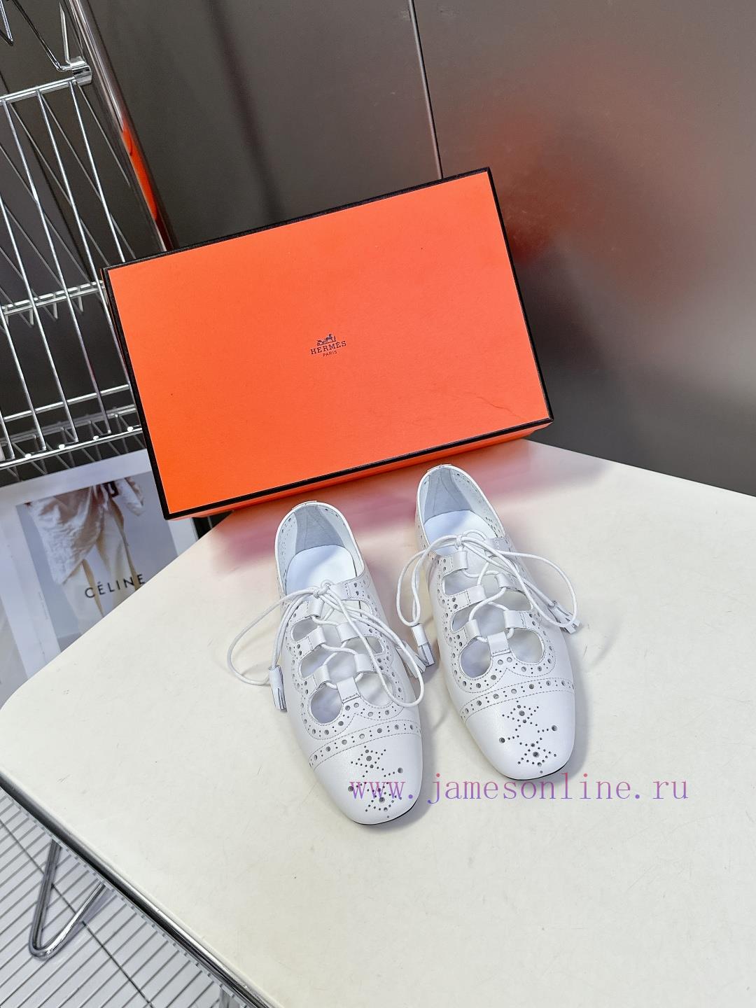Hermes' Latest Single Shoe Cabinet For Spring And Summer Is Extremely Difficult To Match With A 8sqk6i4d - Image 2