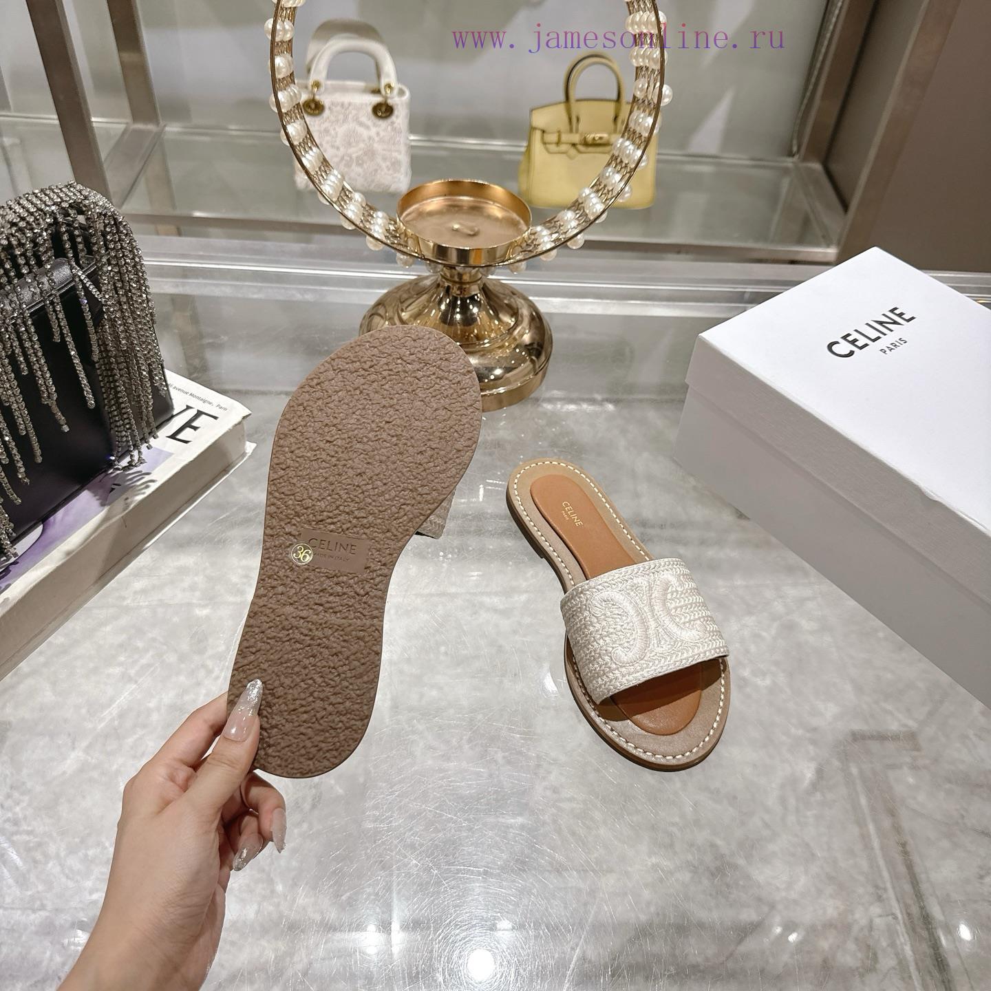 Celine 2025 Spring/Summer New Lazy SlippersThis Season's Beach Shoes Have Released A New Model z7oh0mc6 - Image 10