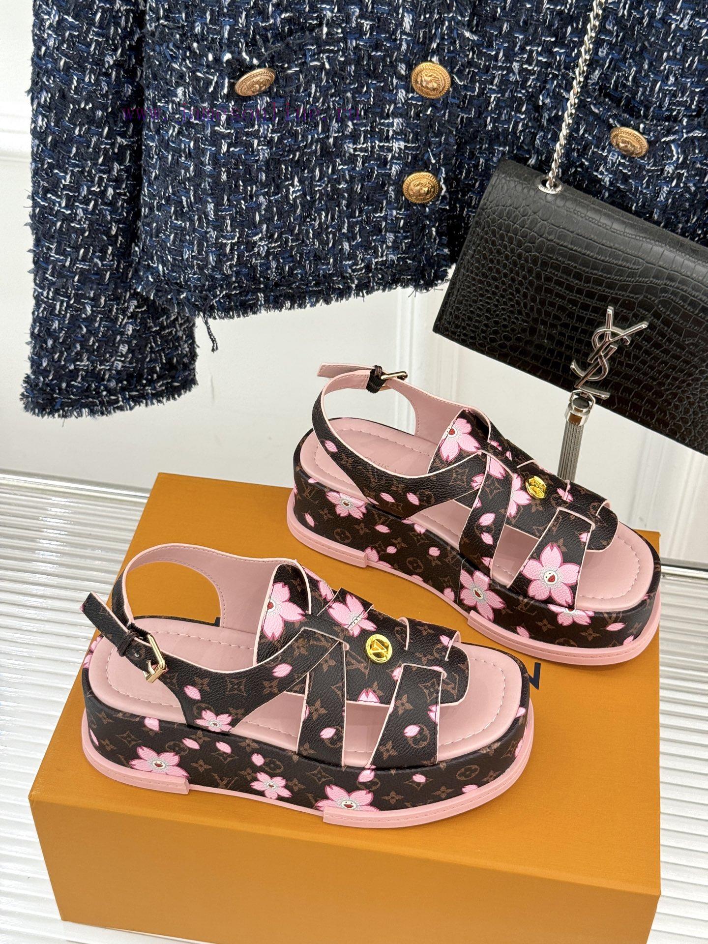 L * V Donkey Home Spring/Summer New Thick Bottom Beach SandalsThe Hottest Styles Of This Summer b7ihgvdy - Image 4