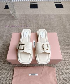 MiuMiu Flat SlippersSimple Yet Small Fairy Shoes OnlineThose Who Like Design Style Should Love au57cgol