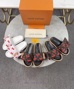 LV Lv Brand Louis Vuitton 2025 Popular Embossed Logo Embossed Cool Slippers. This Pool Pillow C dl84fwto