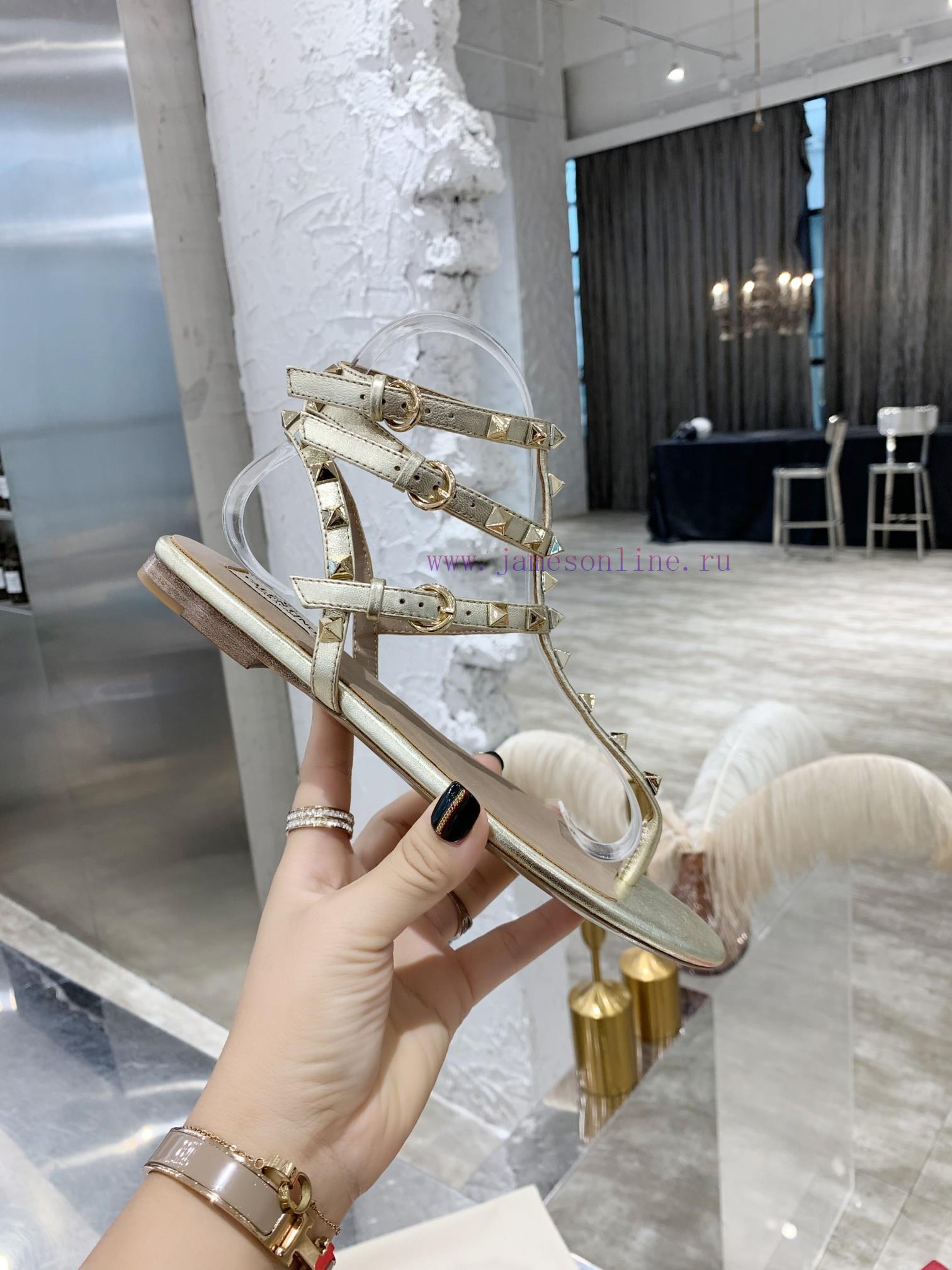 Top Tier High-endValentino Rivet Classic SandalsMixed Sheepskin UpperMixed Sheepskin With Inner mdjijgjx - Image 2