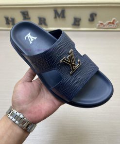 LOUIS VUITTON LV One Word Drag Official Website Hot Summer Slippers Simultaneously Released Ita h7r04gef