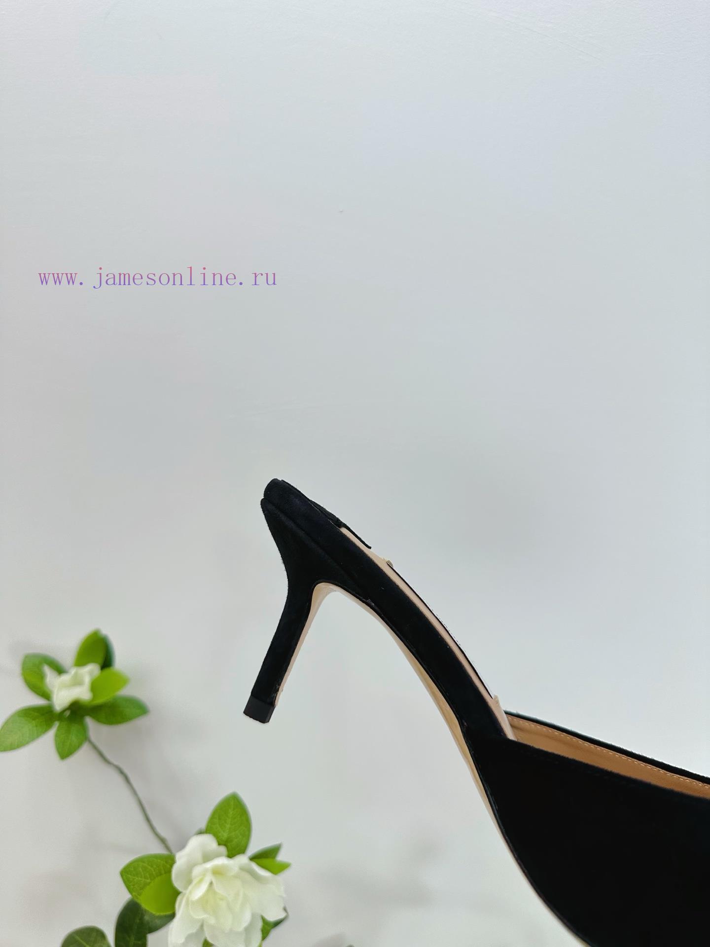 Jimmy CHOO (Jimmy Zhou)It Is A Very Comprehensive And Prestigious Fashion Lifestyle Brand Featu cjyi5dy1 - Image 9