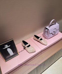 Coperni Thin Soled Five Finger Shoes With Personalized Split Toe DesignThin Soled Shoes Have Gr gsgi54gg