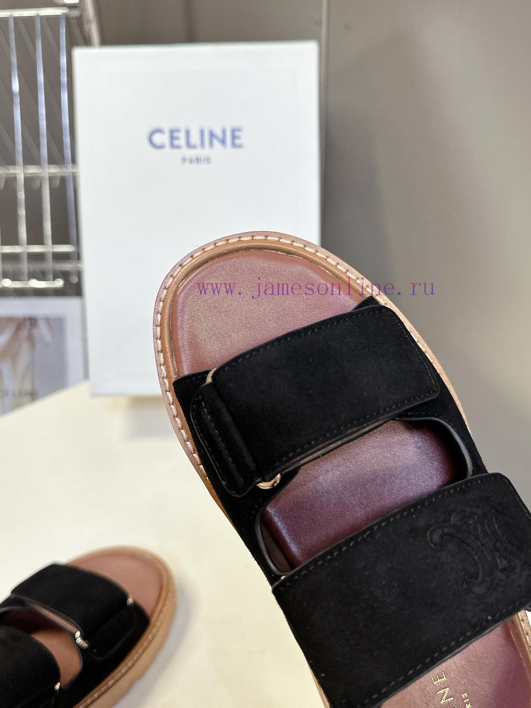 CELINE's New Spring And Summer Products Triumphal Arch Retro Roman Sandals And Slippers Come In 9jcfnieb - Image 8