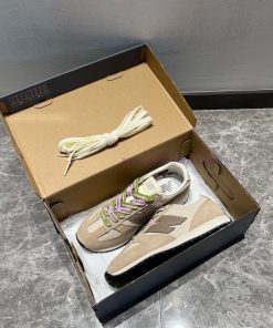 The Top-level New Balance NB 471 Series Brown Green Powder Is Inspired By The Brand's Classic 3 ev8vwzqv