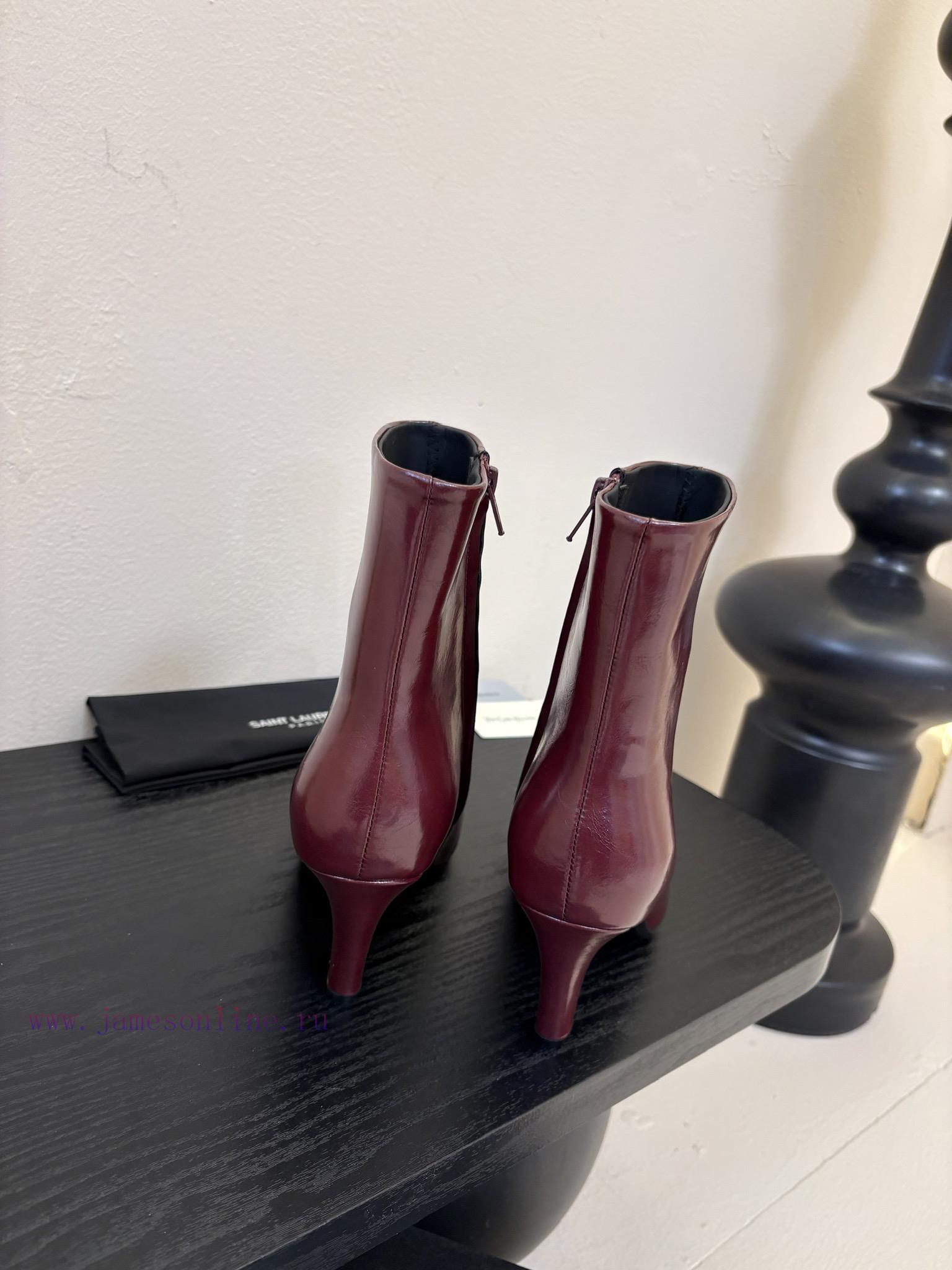 Saint Laurent BootsThe Pointed Toe And Fine Heel Of The Single Item Complement Each Other Addin ncuemm5k - Image 8