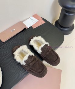 MIUMiuMiu Thick Bottom 2025 New British Style Wool Loafers Cotton Shoes🤩 No Matter How You Wear a0w8rg47