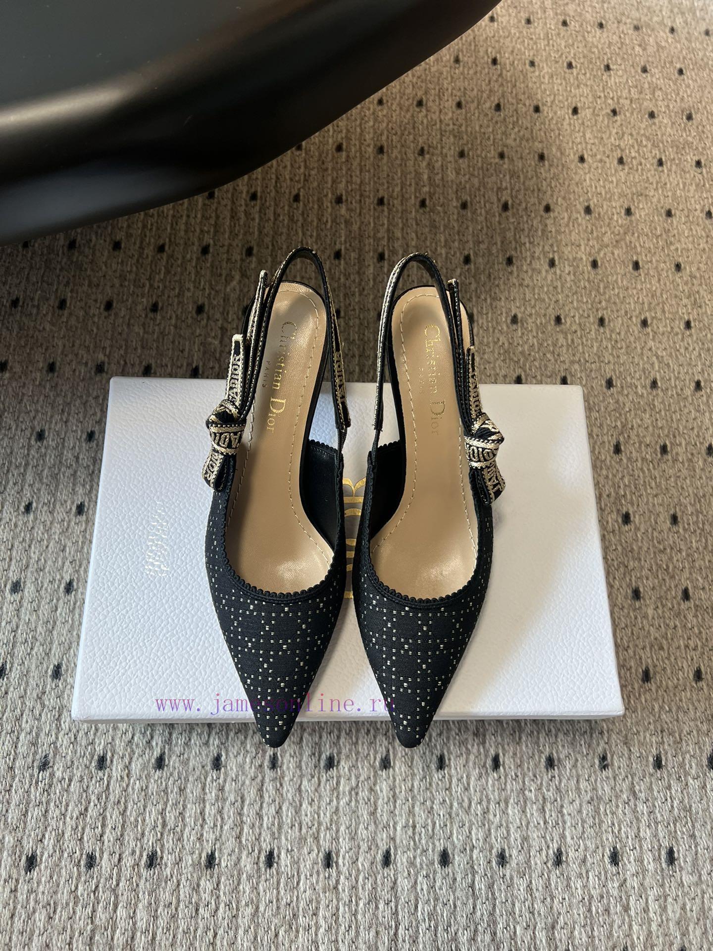 Top QualityDior Classic Black Polka Dot Bow High HeelsA Masterpiece Showcasing Dior's Exquisite baodcfoq