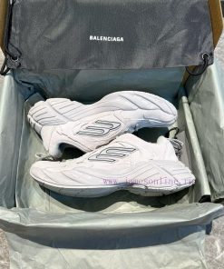 Top Balenciaga Balenciaga Monday Cold Grey Selects High-quality Materials And Finely Crafts Cla xj75ubf8