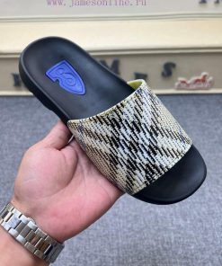 Burberry's New Slippers Have Been Launched With Perfect Workmanship Perfect Styling Top-quality b12h2jjw