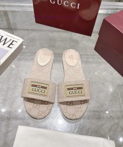 P New GG Gucci Women's Beach SlippersThis Sandal Is Defined By A Light Golden Horsehead Detail z10b6rfs