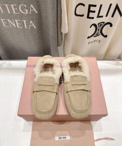 MiuMiu/Miu 2025ss Autumn/Winter Fashion Show One Step Driving Shoes With Fury Le Fu Shoes And F g5p9sjvq