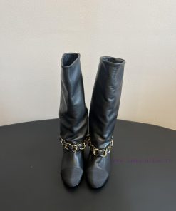 Chanel 25SS New Chain Knight BootsThe Eternal Classic Is Sweet And Cool And Can Be Worn In Any 9ra97vzr