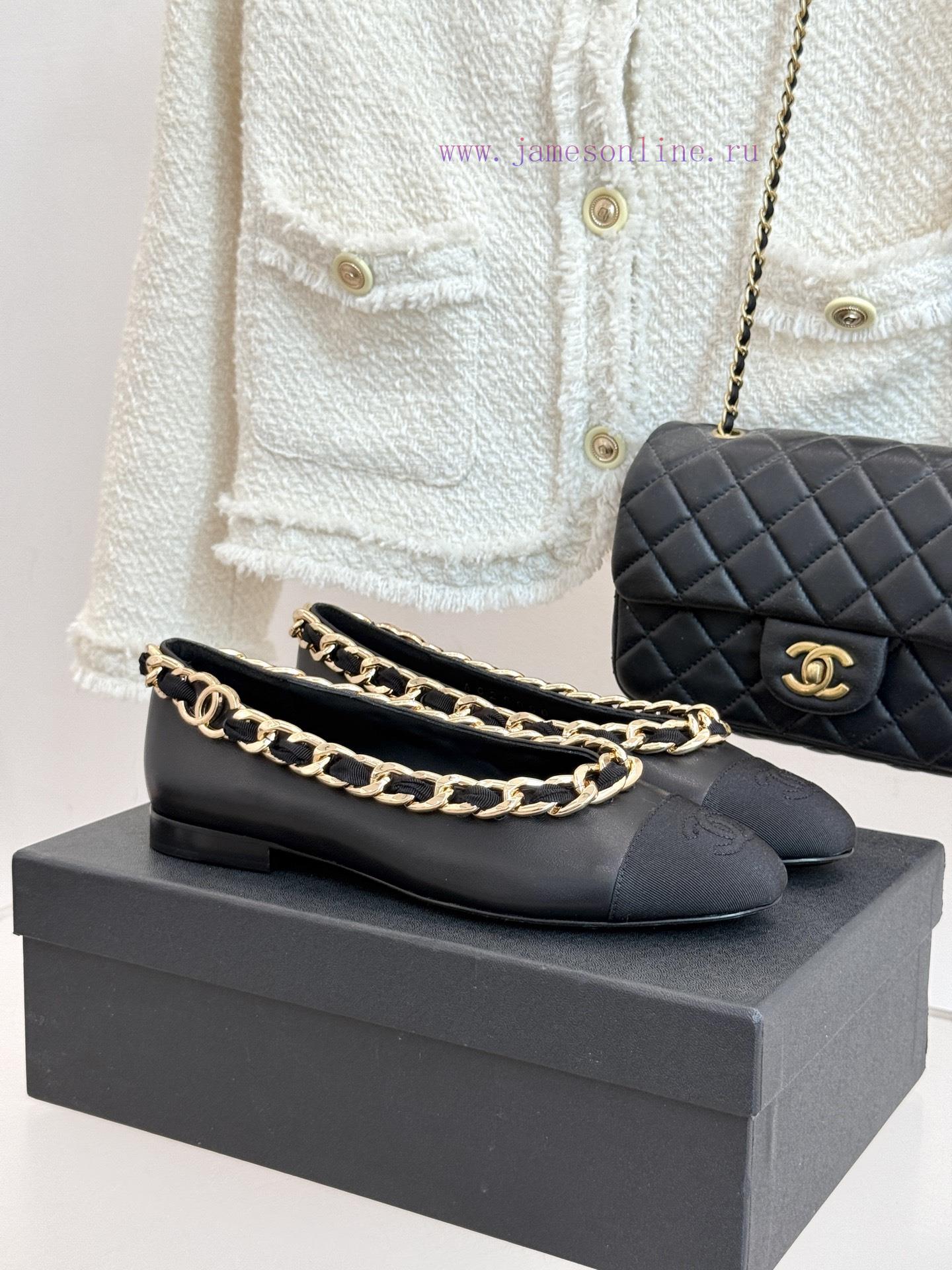 Chanel | Chanel 25A Large Chain Color BlockedThick Heeled Flat Soled Single ShoesThese Single S uiyzwhq6