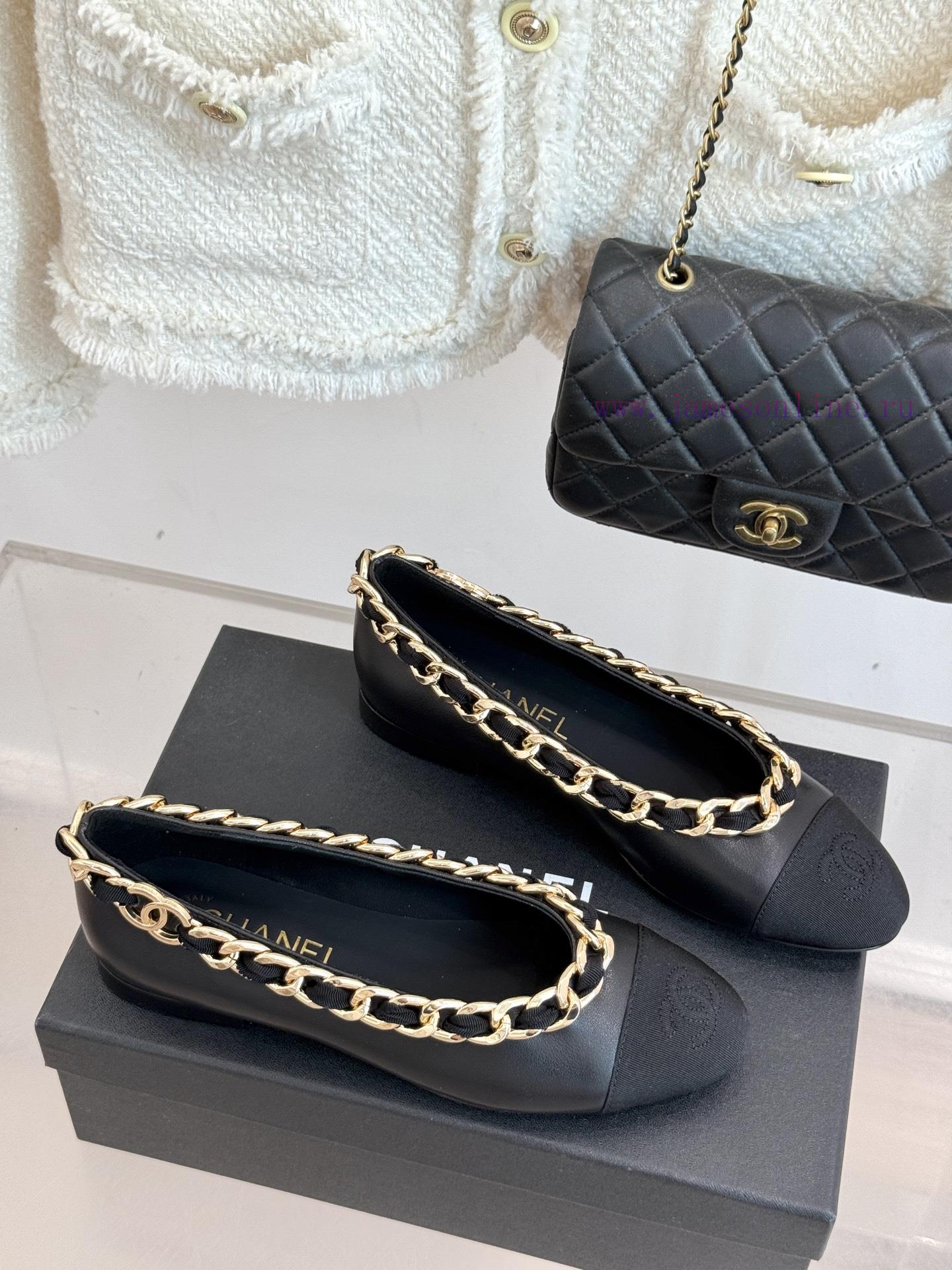 Chanel | Chanel 25A Large Chain Color BlockedThick Heeled Flat Soled Single ShoesThese Single S uiyzwhq6 - Image 4