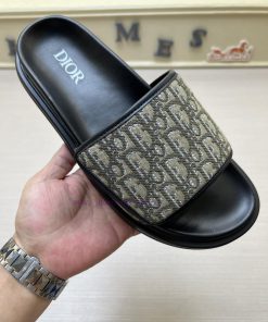 DIOR~Dior High Quality Slippers In One Row Summer Men's High Quality Classic Slippers * This Di inn1plo6